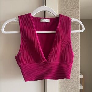 Women's Aritzia Pink Ribbed V neck tank